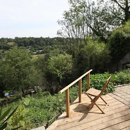 Bed & Breakfast Hill